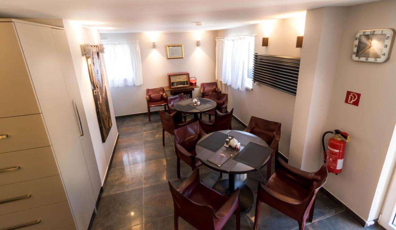 Bnb Comfort Guesthouse Olten - Lostorf エクステリア 写真