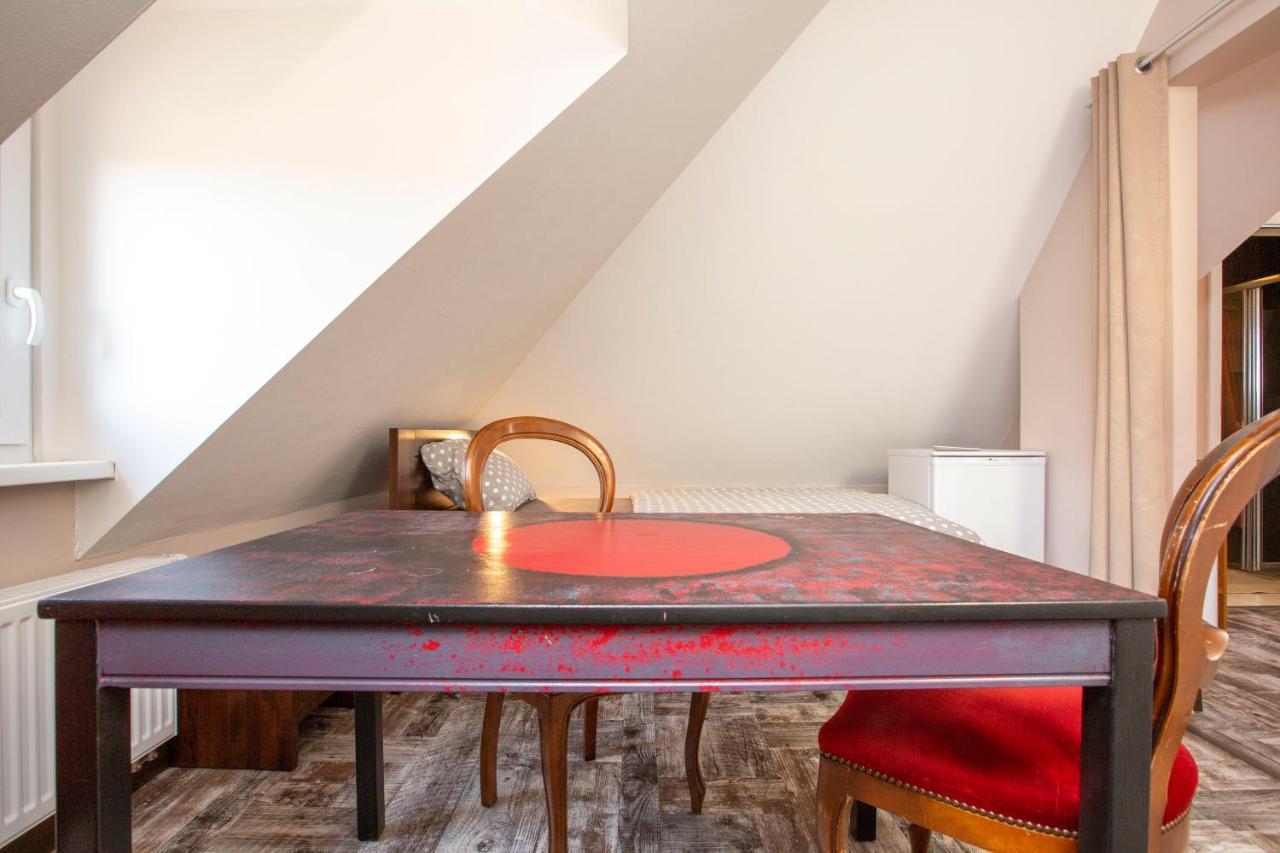 Bnb Comfort Guesthouse Olten - Lostorf エクステリア 写真