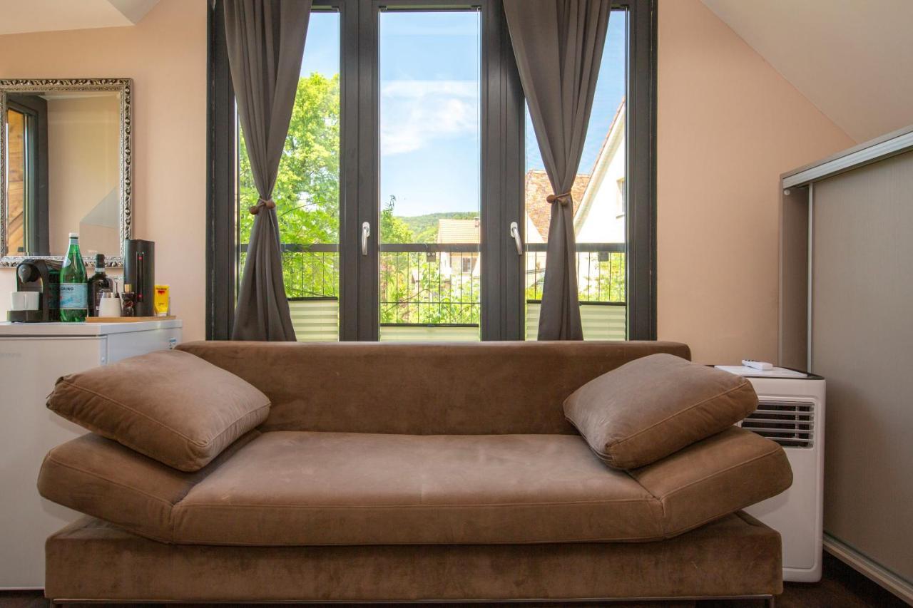 Bnb Comfort Guesthouse Olten - Lostorf エクステリア 写真