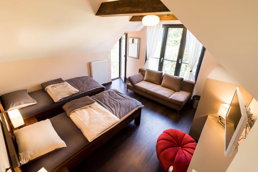 Bnb Comfort Guesthouse Olten - Lostorf エクステリア 写真